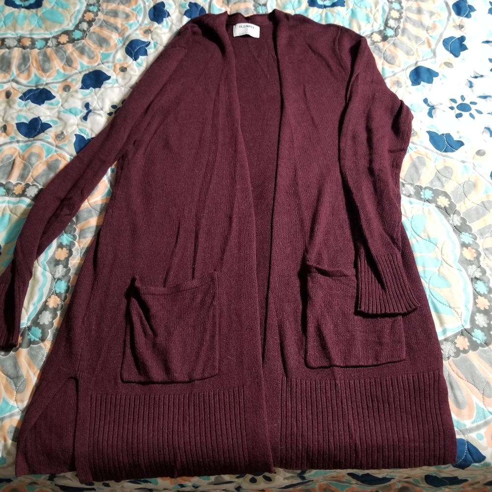 Cardigan sweater